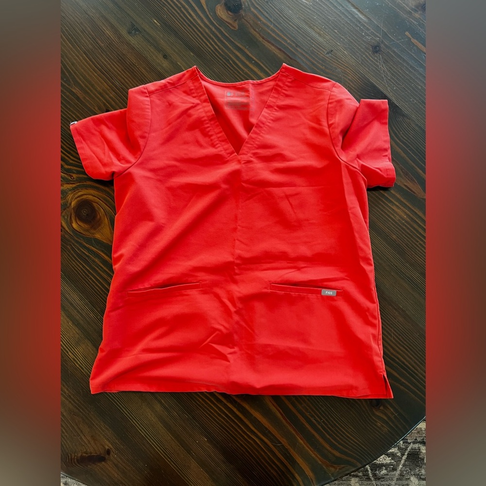 11A. Figs women’s scrubs top - XL red orange hot coral